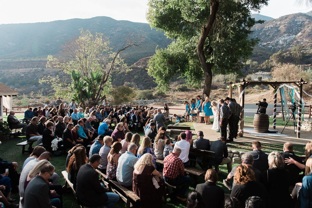 sweet-pea-ranch-outdoor-barn-wedding-puckett-hoverson-151.jpg