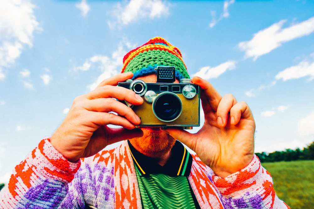 seth_camera_web_small.jpg