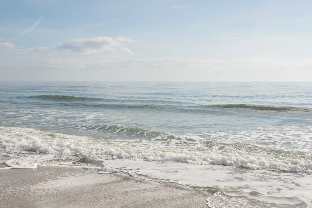 slow_tide_pawleys_morning_waves_small_web.jpg