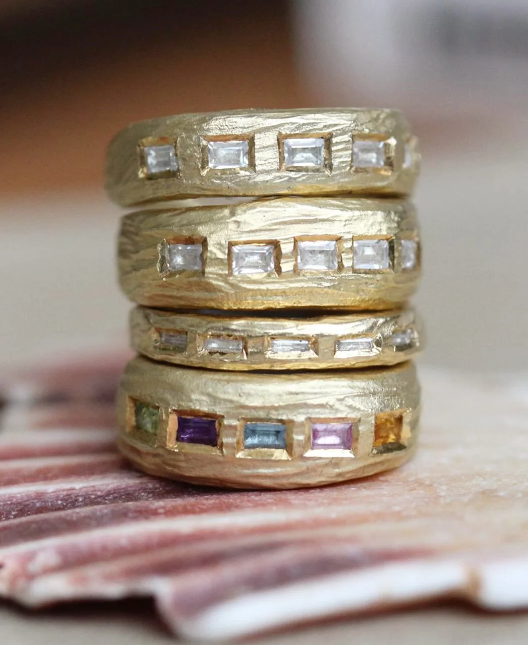 The Cubist ring - baguette band perfection (imo) ✨

This is probably my dream ring. Stack or wear alone. 

Inspired by Cubism, Bauhaus and so much more.