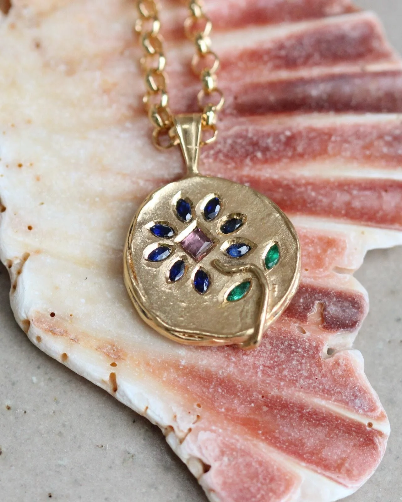 ONE OFF 🌺🌼

As well as doing collections, I am also just trying to follow the creative flow when the inspiration strikes. And these necklaces are very much a result of that&hellip; Inspired by 19th Century Finnish jewellery, I designed and made the