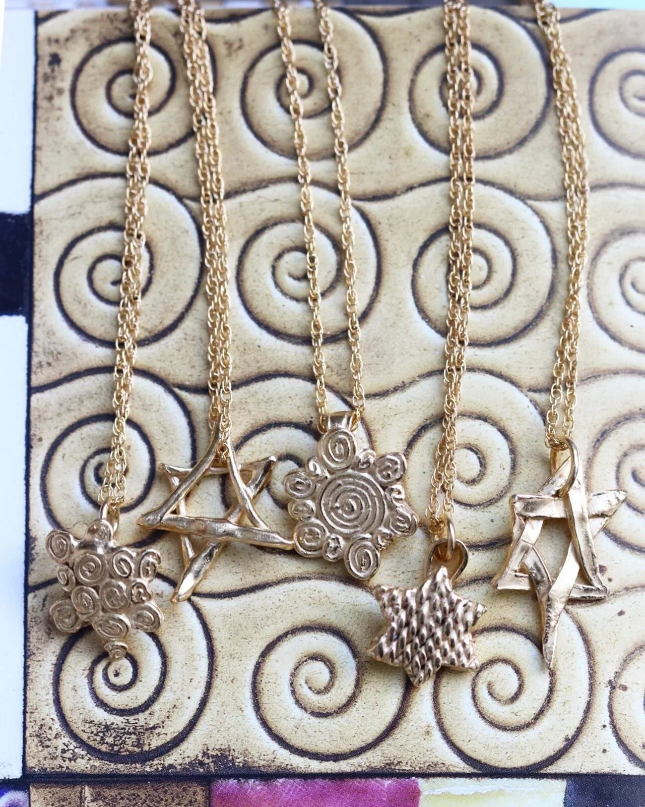 Shabbat shalom ✨

All in stock for Chrismukkah 🫶