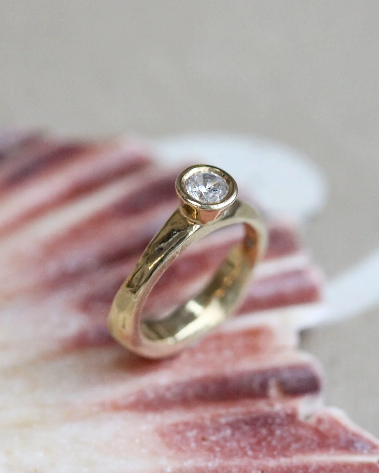 The Wave Round Solitaire is online ❣️ Email for your bespoke version 💘