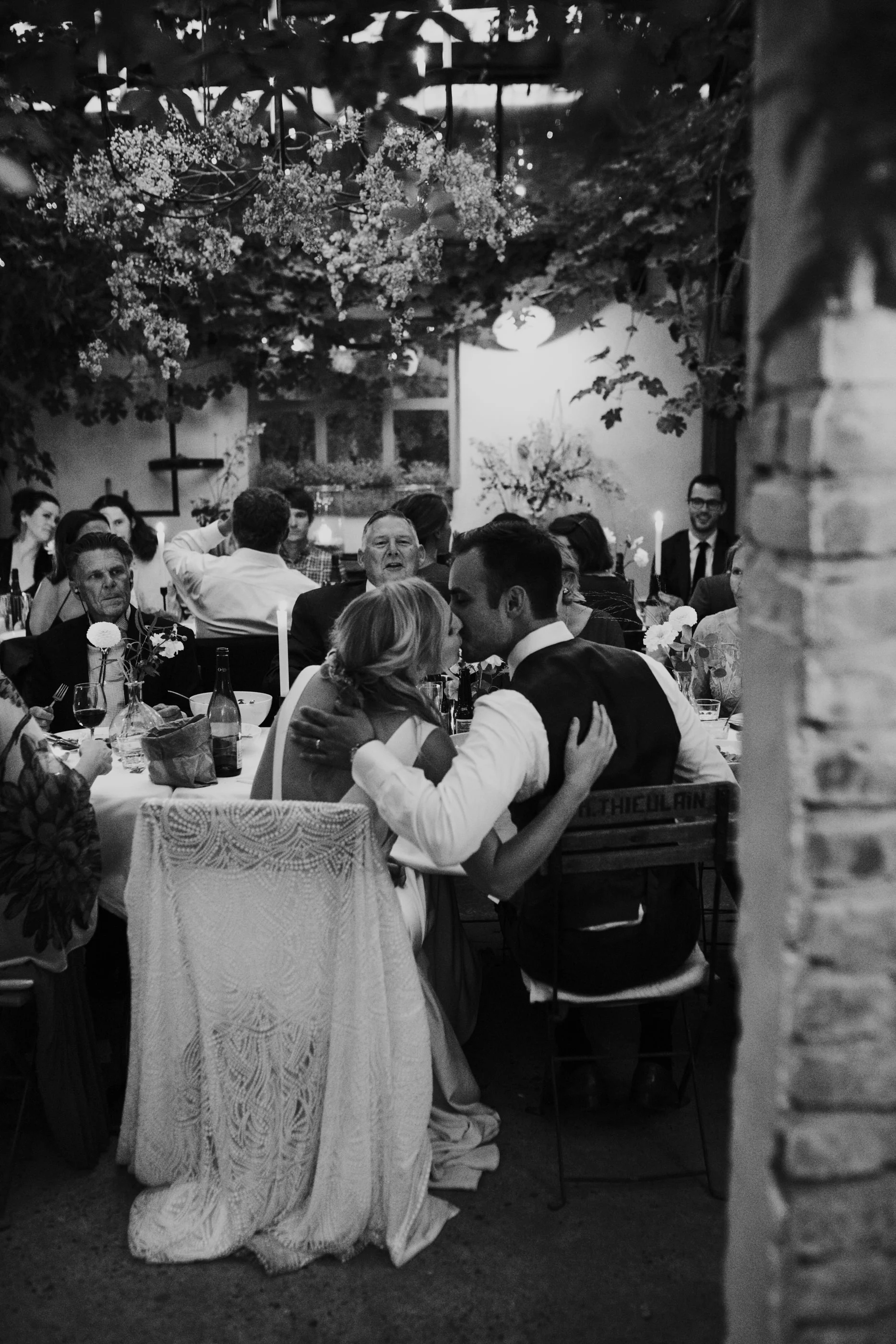 Angela-Bloemsaat-Over-the-moon-weddings-domainedheerstaayen23.jpg