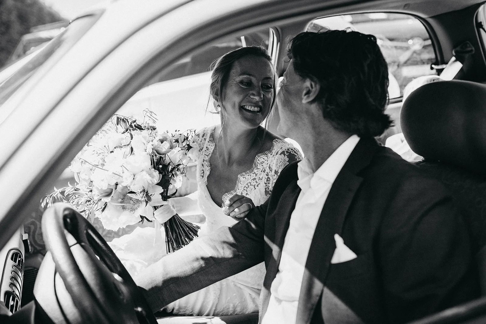 Bruiloft Olmenhorst summer wedding Netherlands1.jpg
