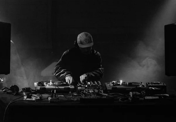 Press Shot 03.jpg