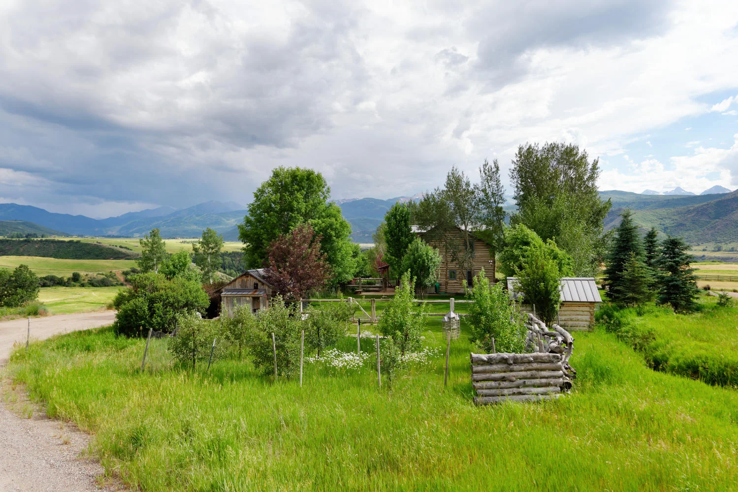 Chaparral Ranch Woody Creek CO-large-008-Chaparral Ranch-1499x1000-72dpi.jpg