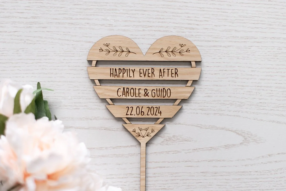 Pallet Cake Topper Carole & Guido.jpg