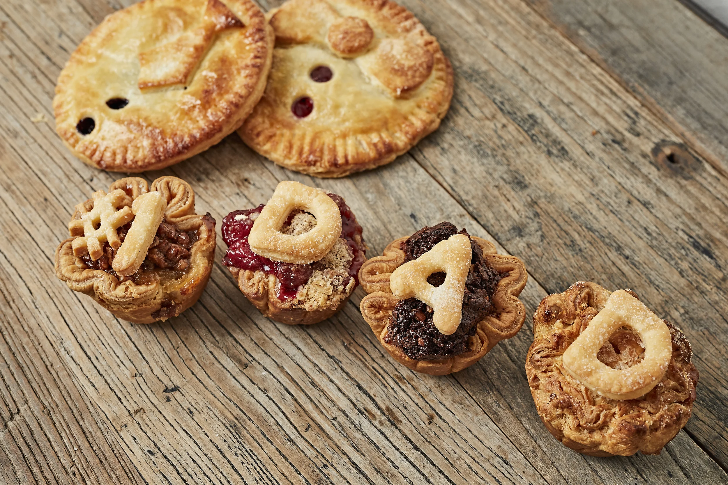 Tiny pies 2017 May0583.jpg