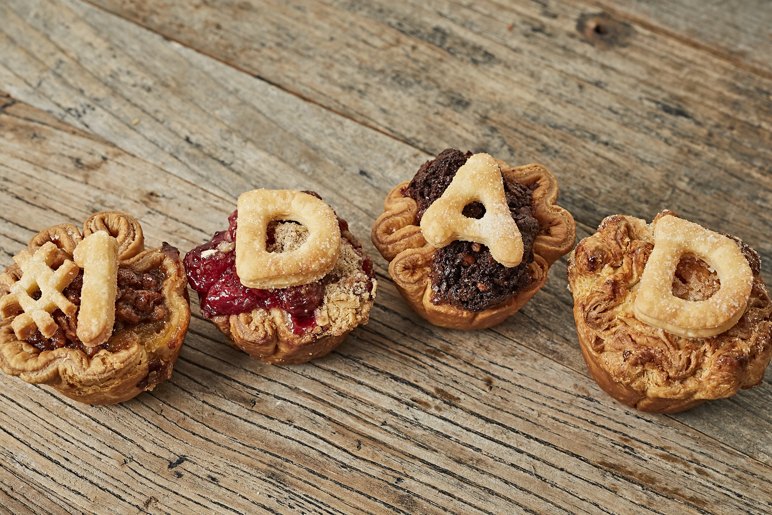 Tiny pies 2017 May0585.jpg