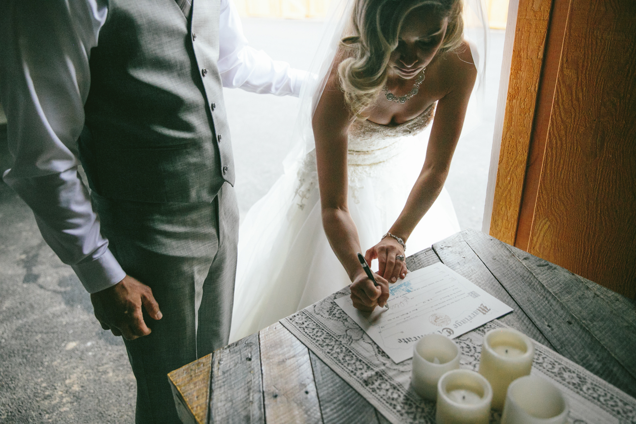 kaliandjakethebarnweddingoregon-94.jpg