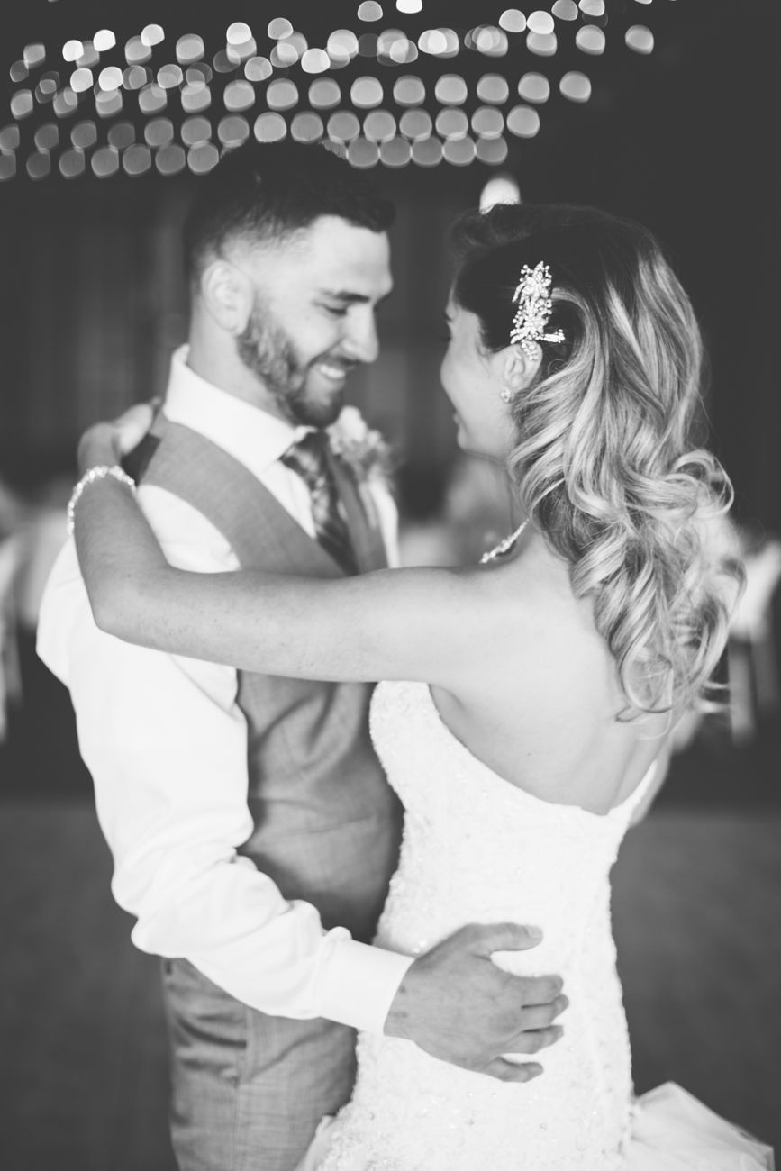 kaliandjakethebarnweddingoregon-131.jpg