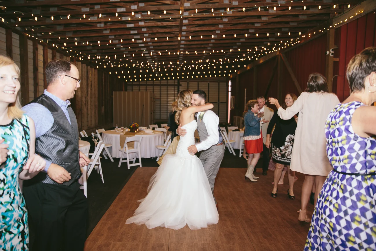 kaliandjakethebarnweddingoregon-155.jpg