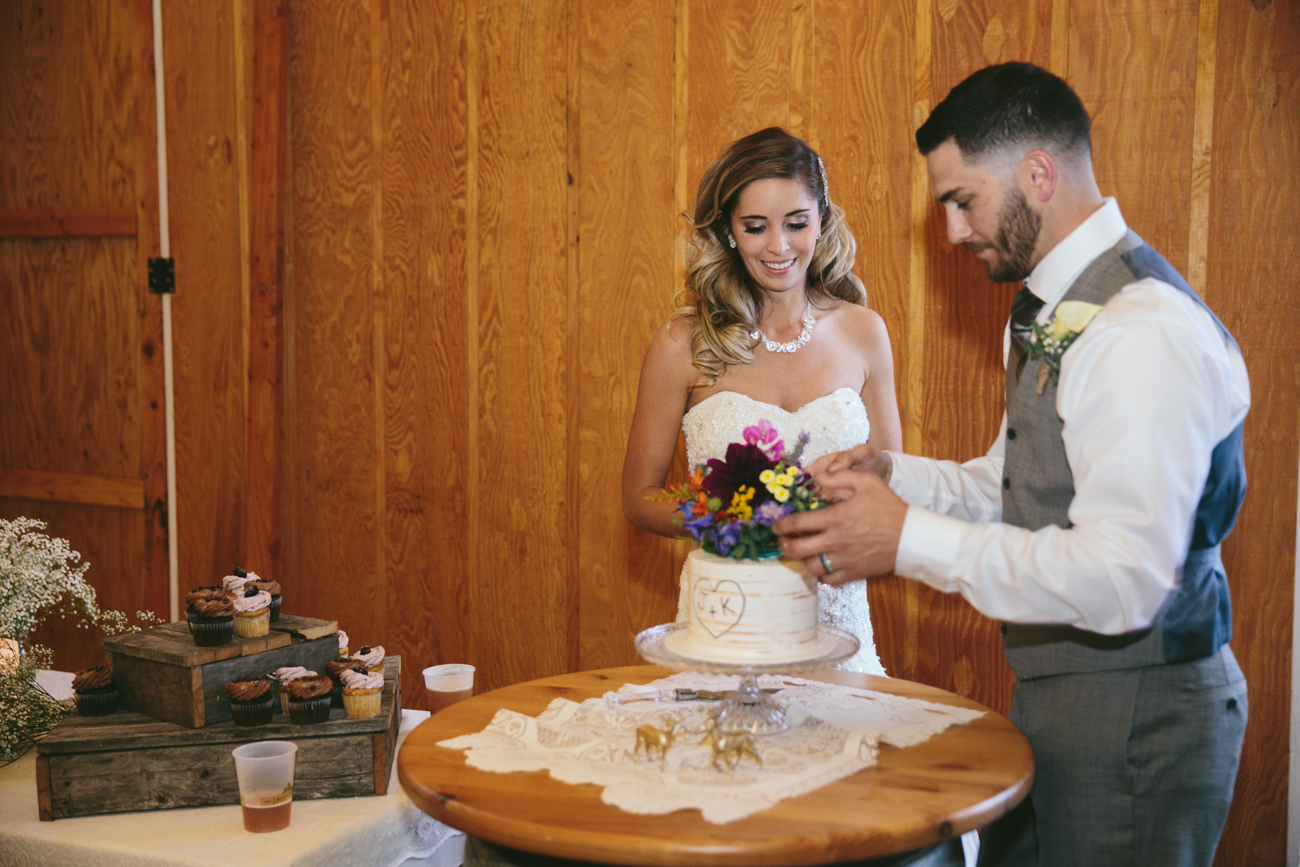 kaliandjakethebarnweddingoregon-161.jpg