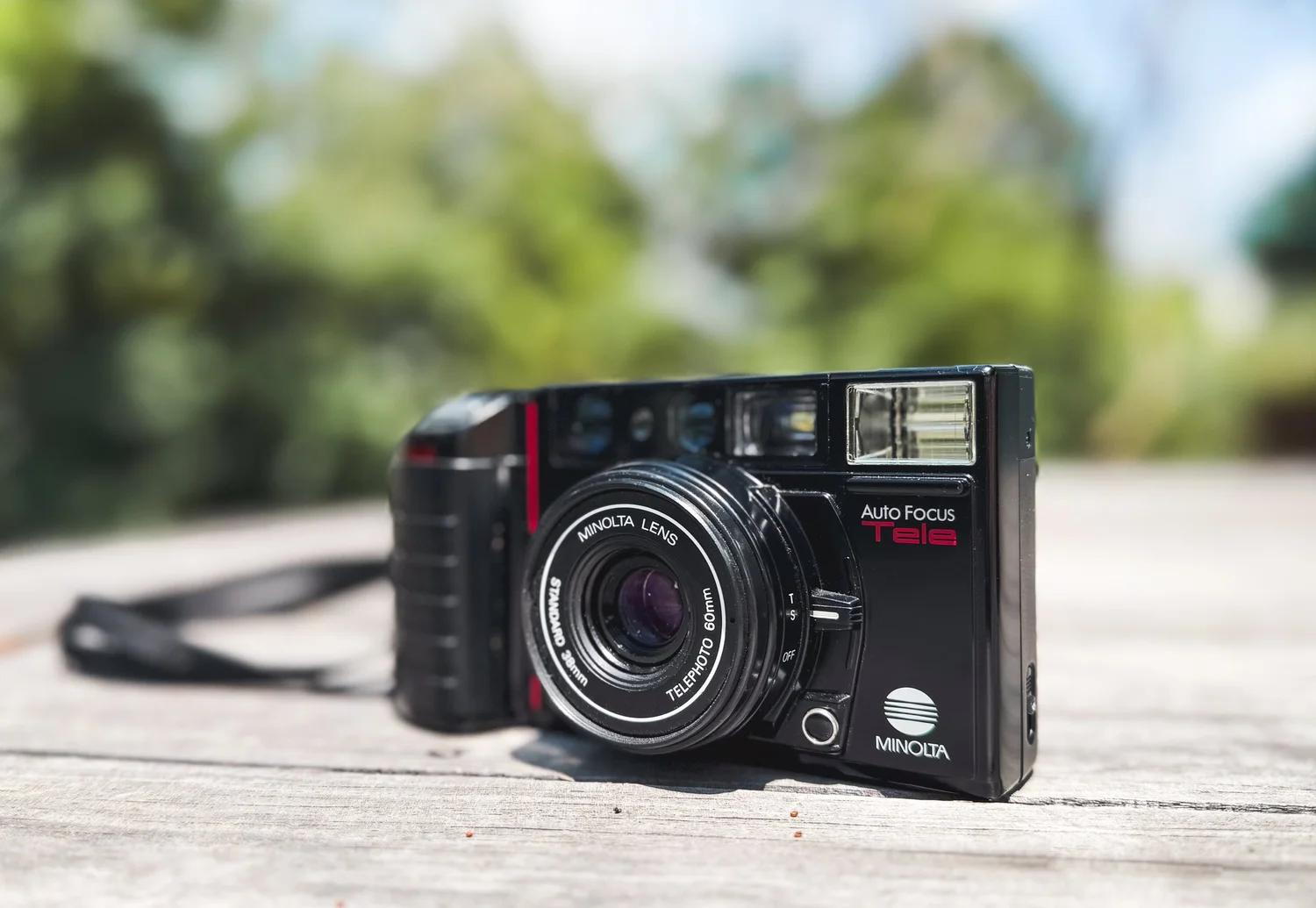 Minolta AF Tele 35 mm Camera Review with Kodak UltraMax 400 Sample ...