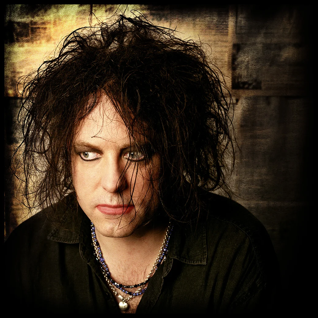 RobertSmith3cb.jpg