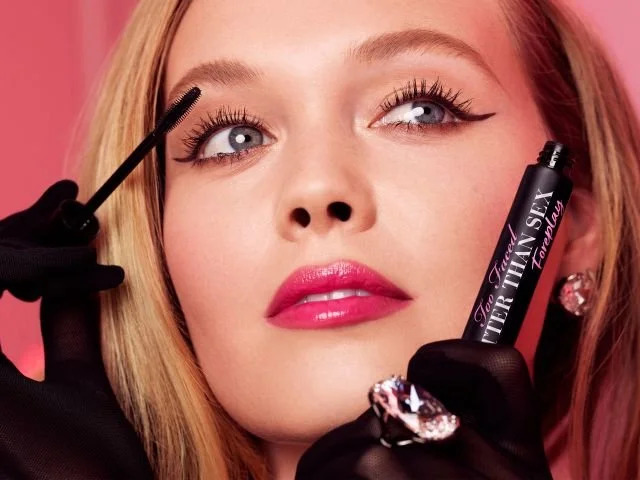 TooFaced-Foreplay2220_seetsi.jpeg