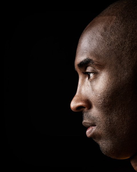 Kobe_Bryant_Profile_25x20_RET.jpeg