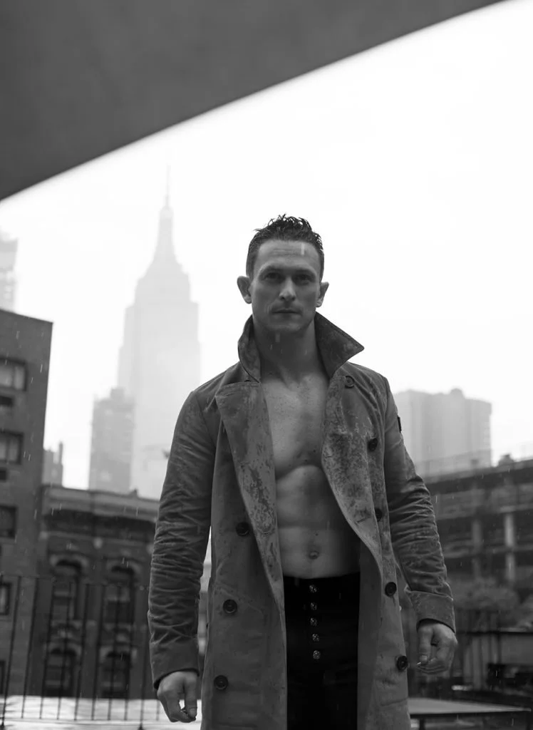 072-Jonathan Tucker -01.jpg