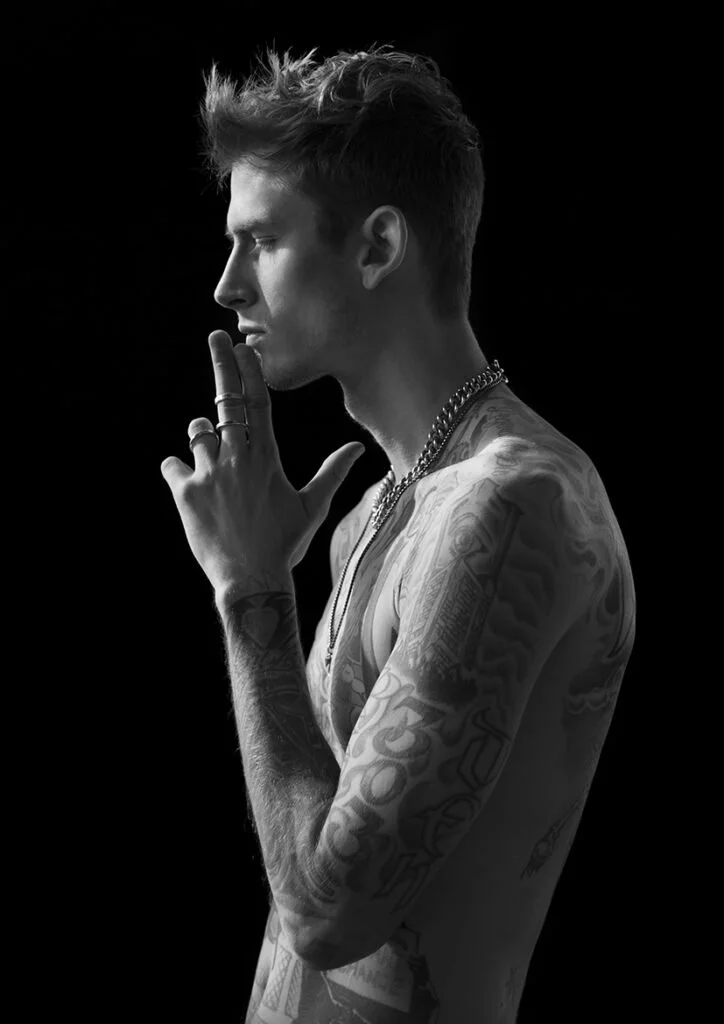 081-Machine Gun Kelly -07.jpg