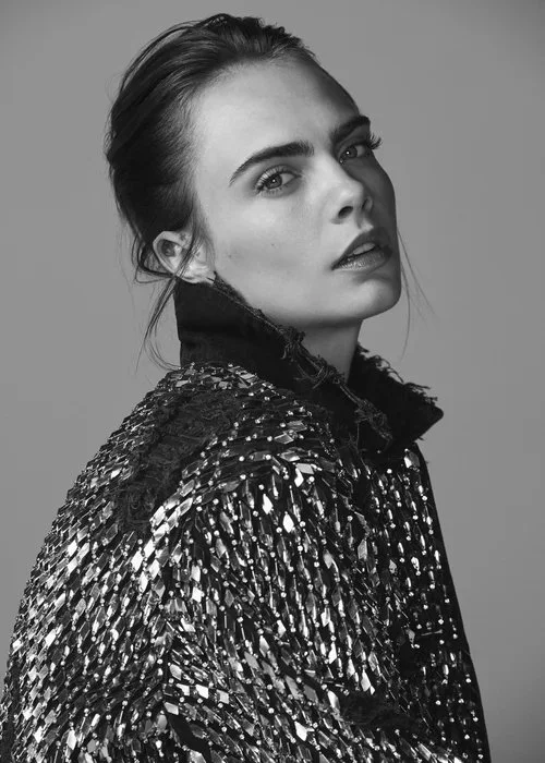 Cara Delevingne-2.jpg
