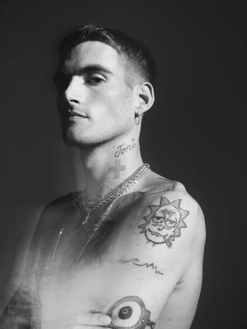 Presley Gerber-46-presley+gerber+x+numero+nl-18 (1).jpg