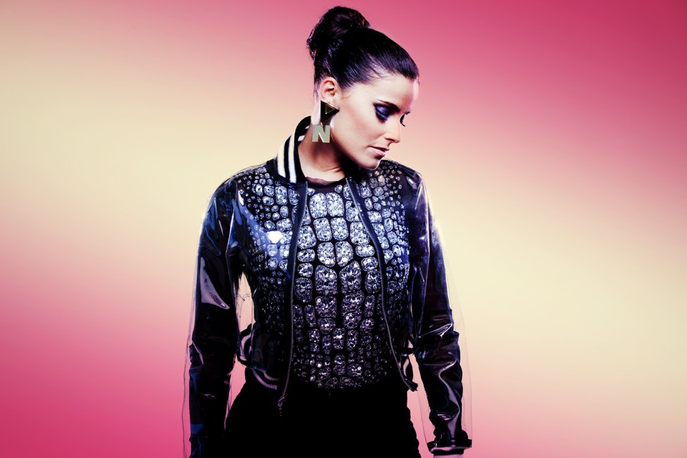 Nelly Furtado-4.jpg