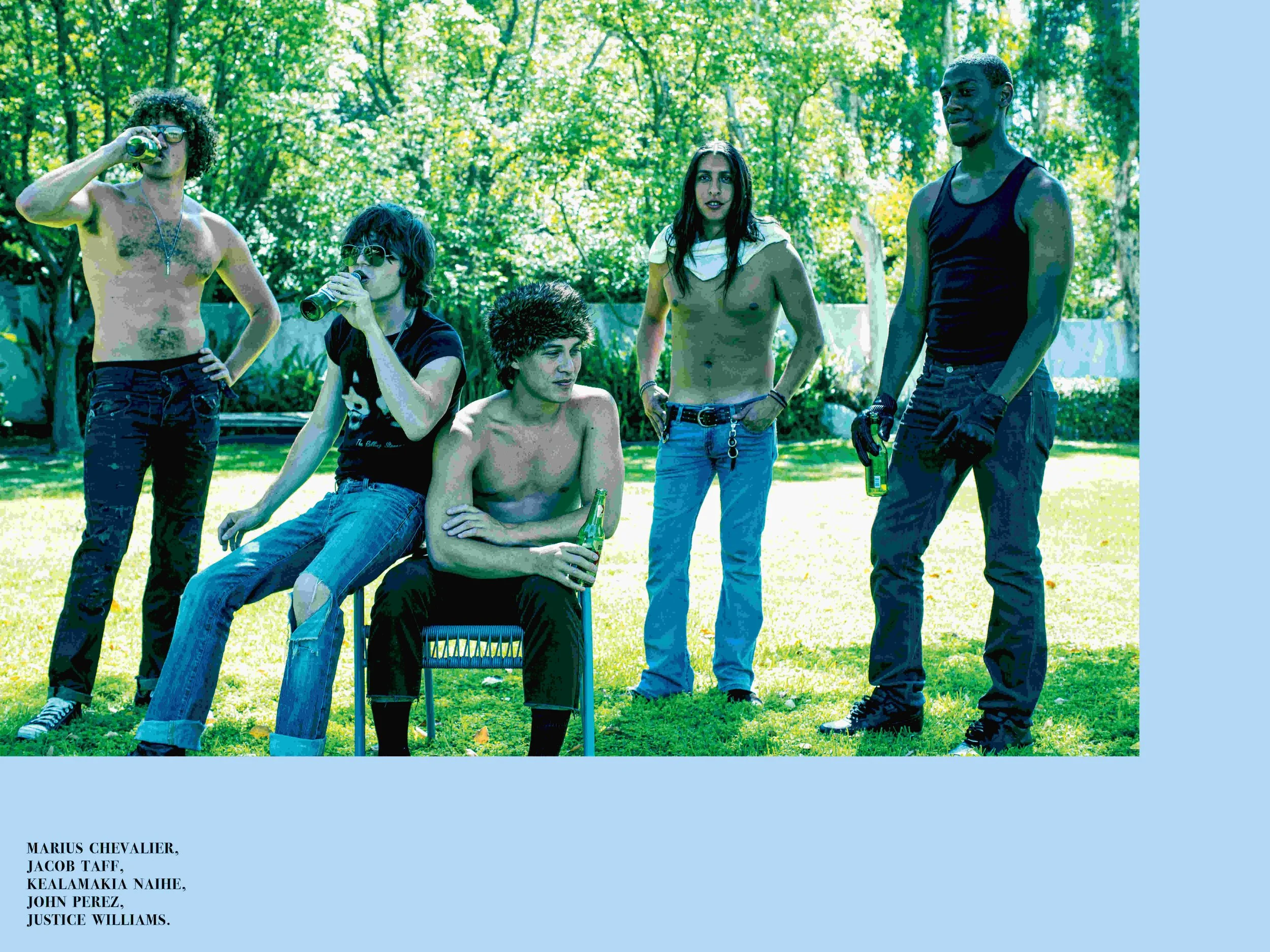 18-PAGES_THE LEGEND HOLLYWOOD_52L_HD-20.jpg