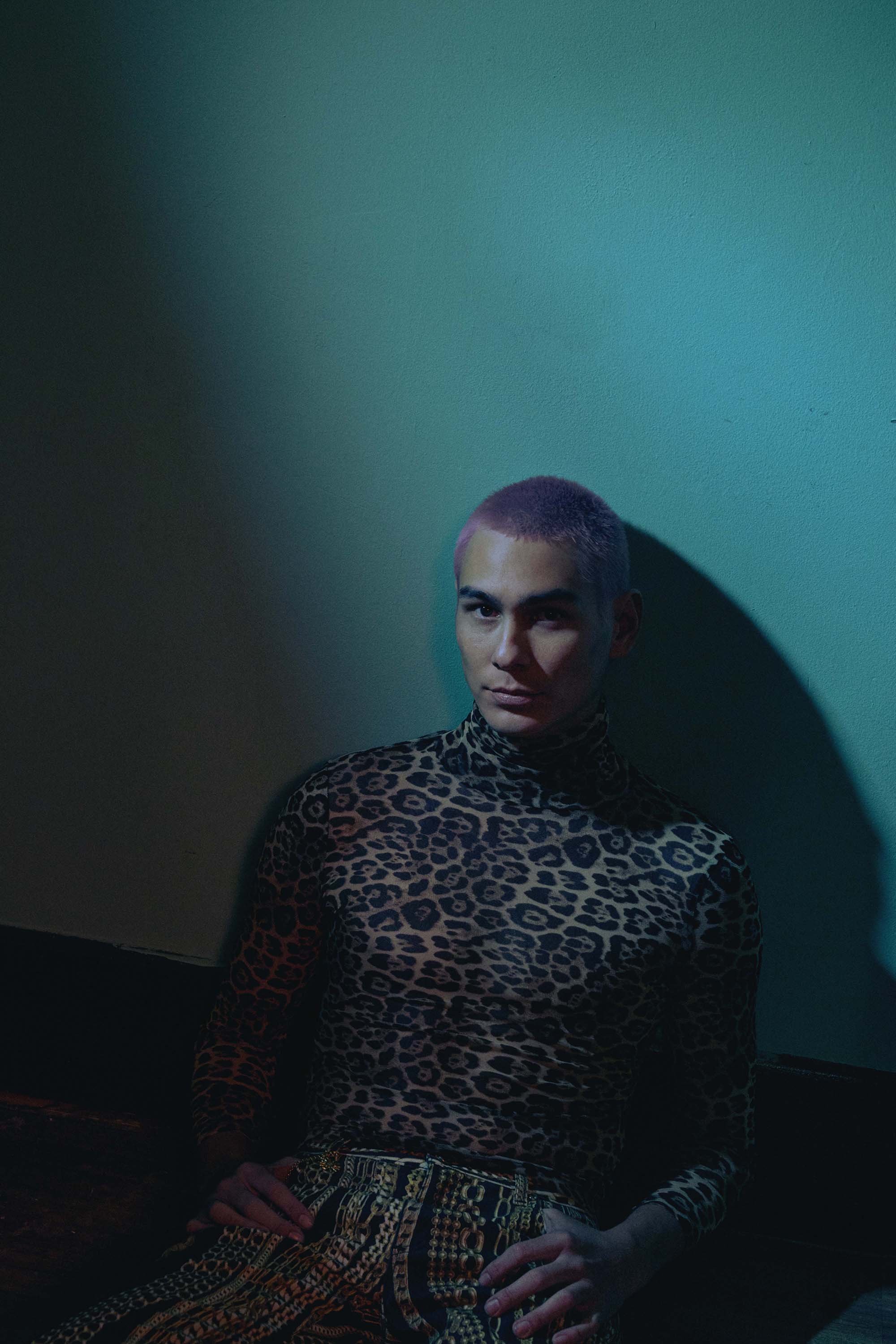 Esquire Vietnam-251215_AL_EvanMock_Cover_SHOT05_0738.jpg