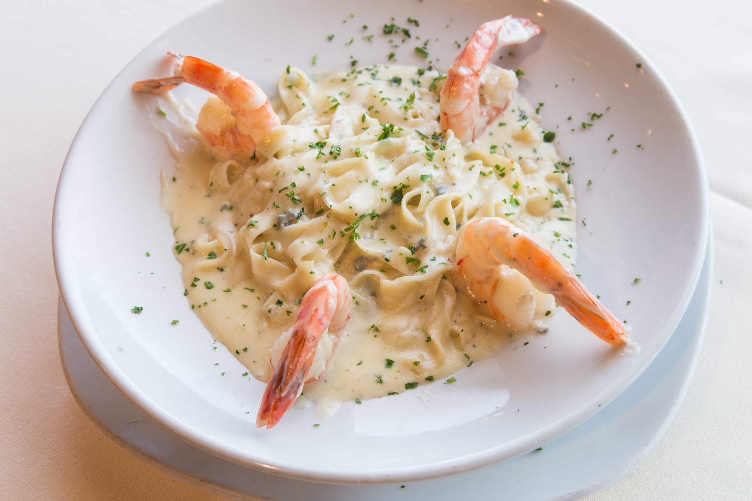 puerto-la-boca-fettuccini-queso-shrimp.jpg