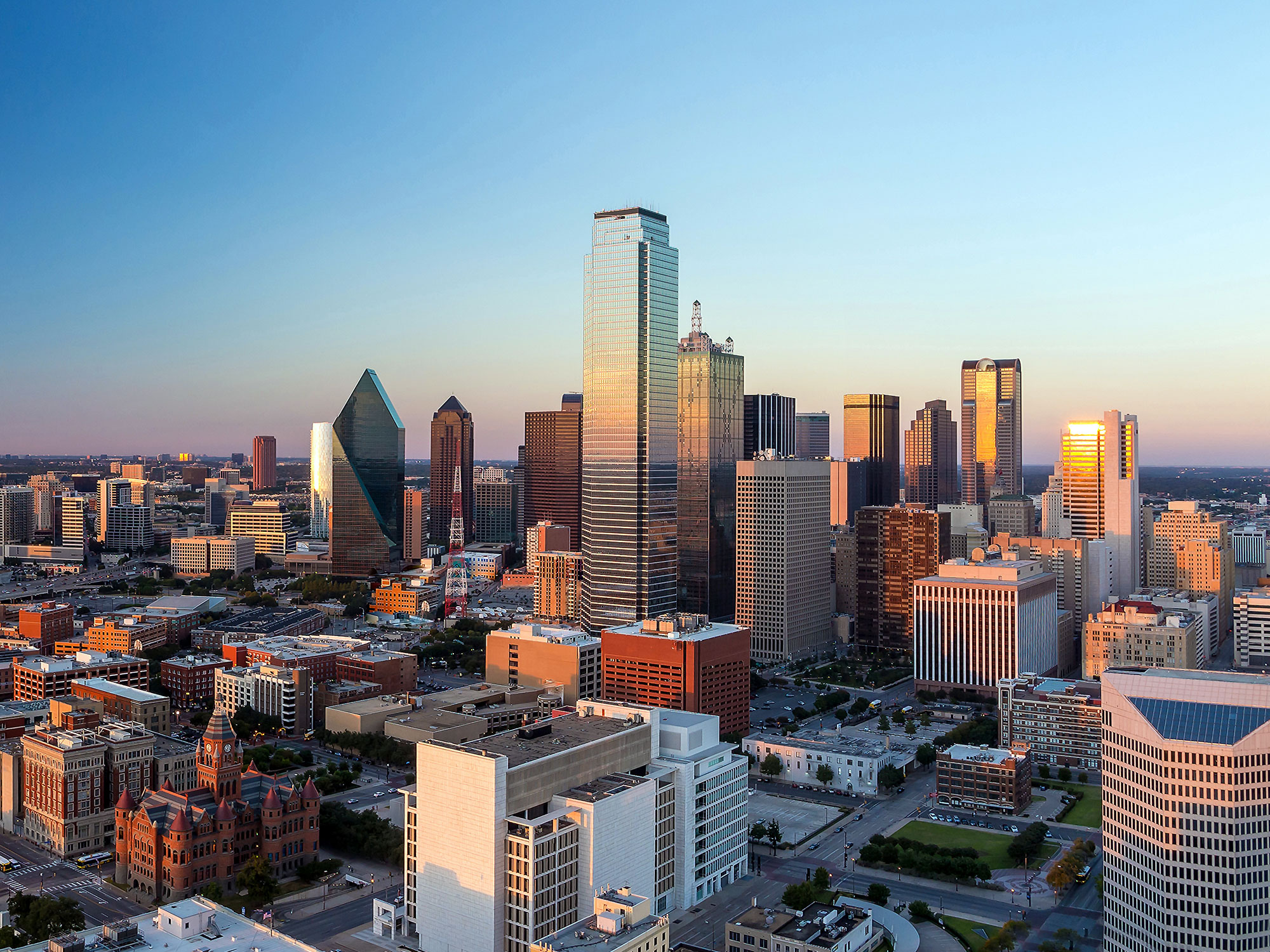 Dallas-skyline-in-Texas-where-Hartfield-Titus-&-Donnelly-has-offices.jpg