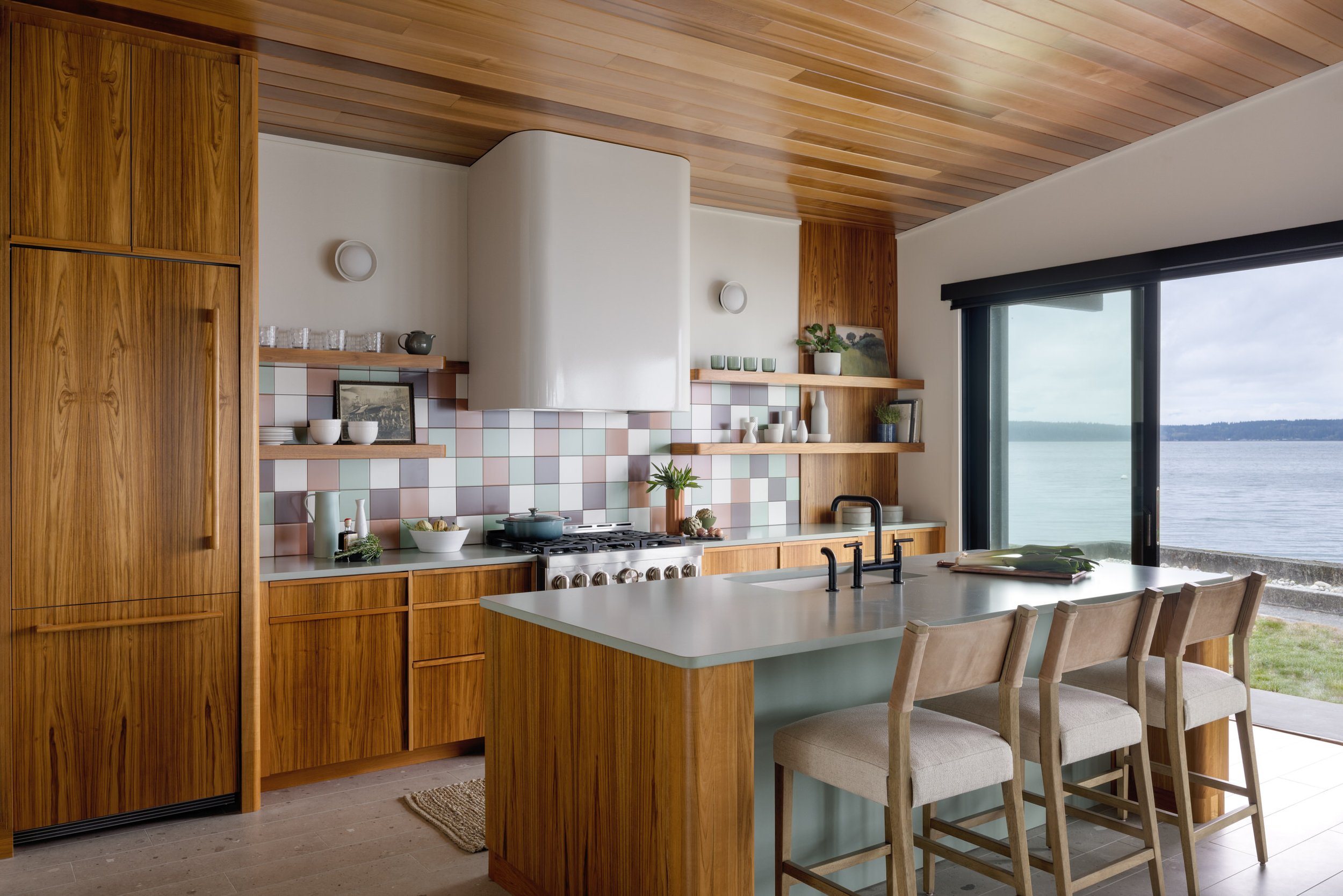 Miranda-Estes-Photography-Shannon Adamson-Madrona Beach Cottage-6.jpg
