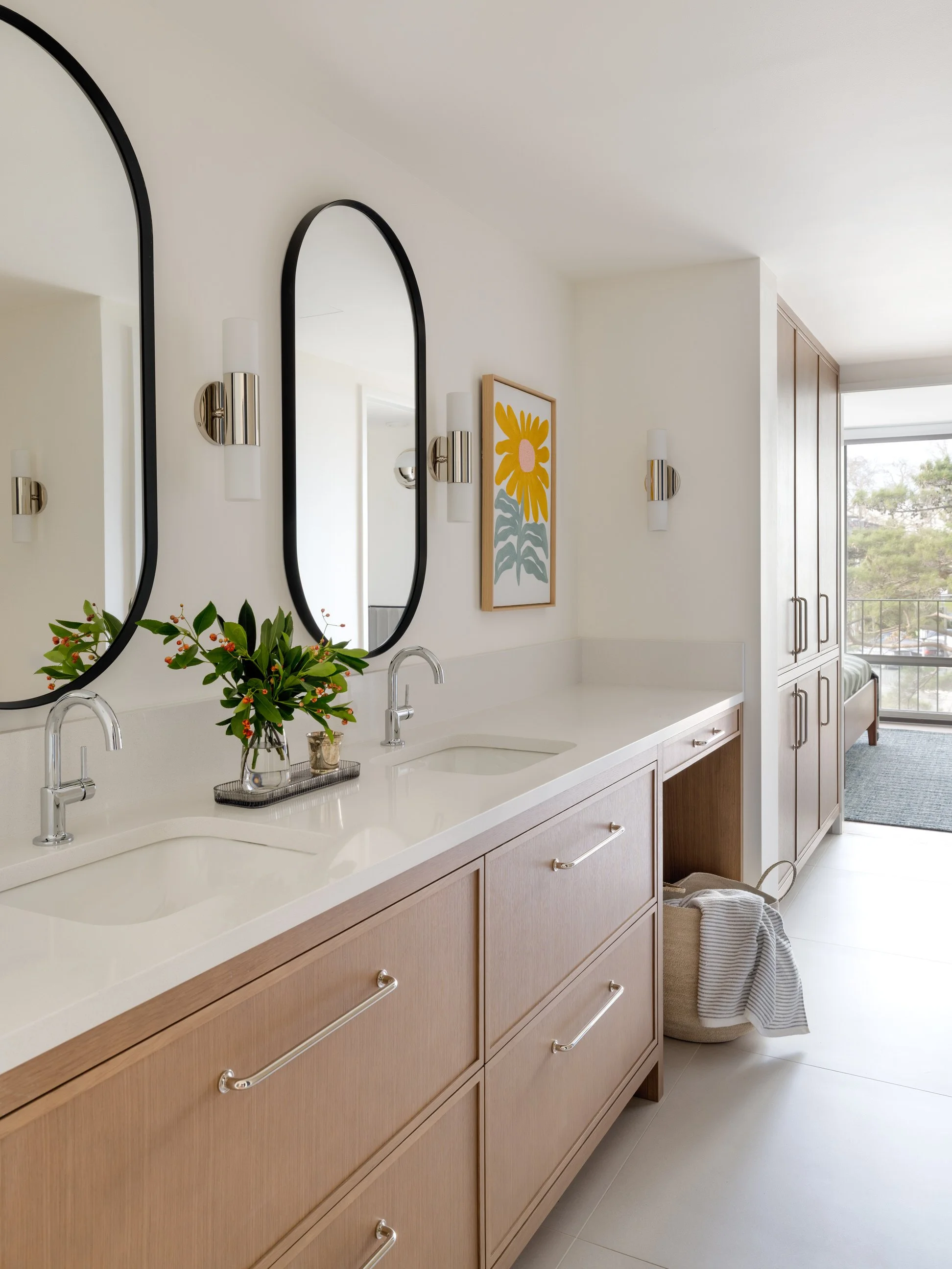 Miranda-Estes-Photography-Shannon Adamson-Madison Park Condo-15.jpg