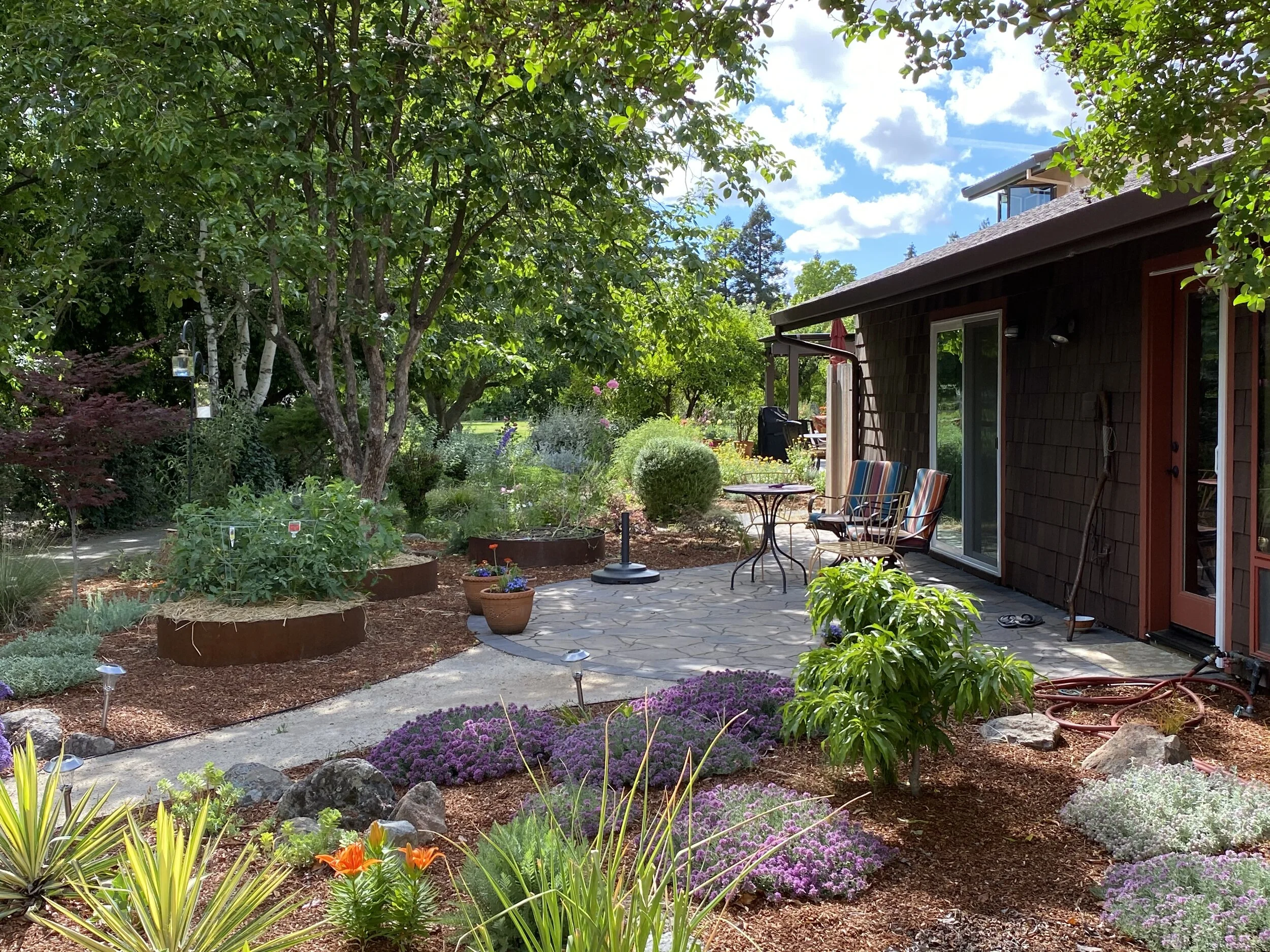  Outdoor living space. 