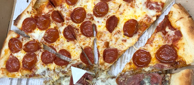 deweyspizza.jpg