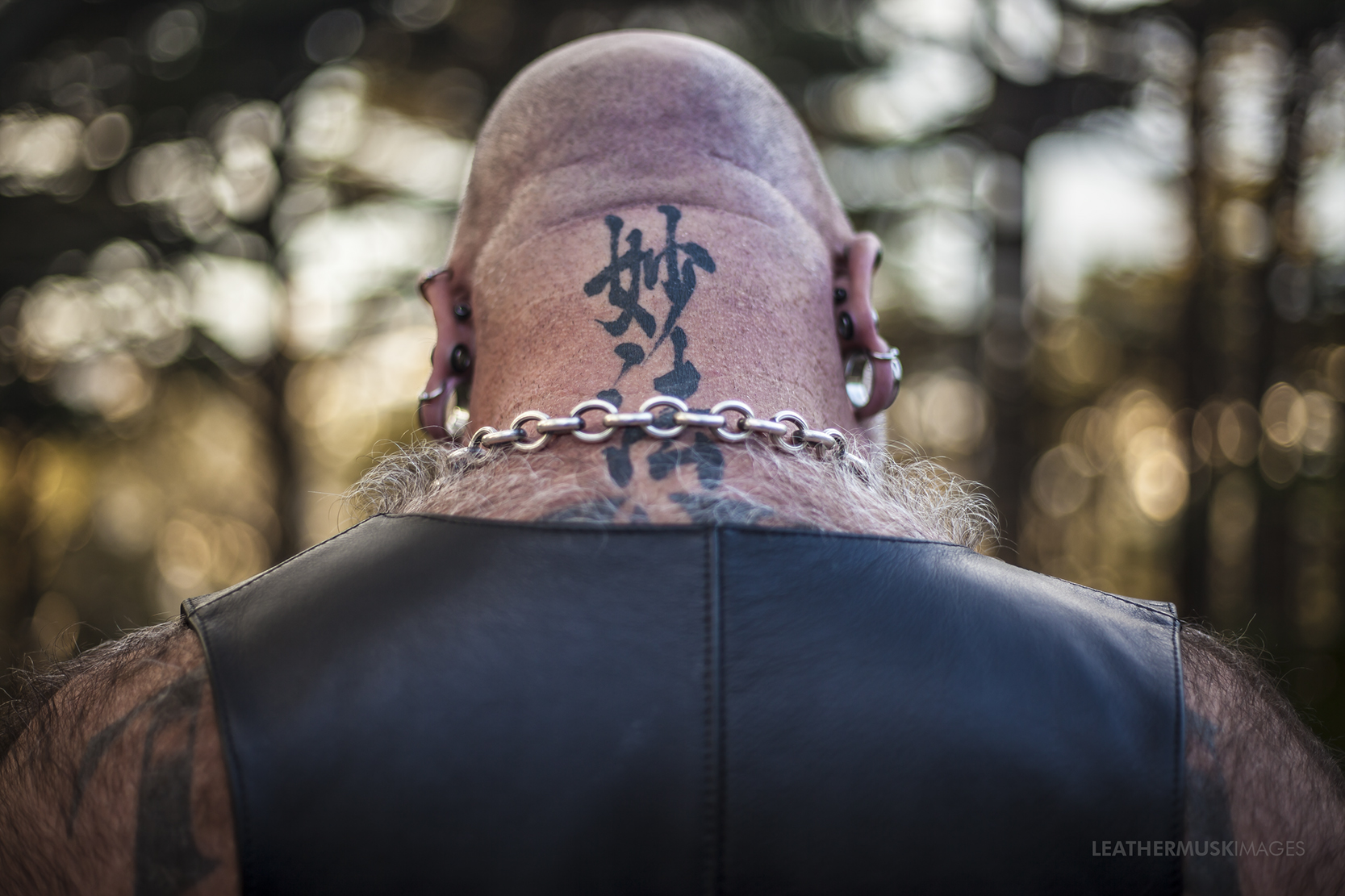 LEATHERMUSK