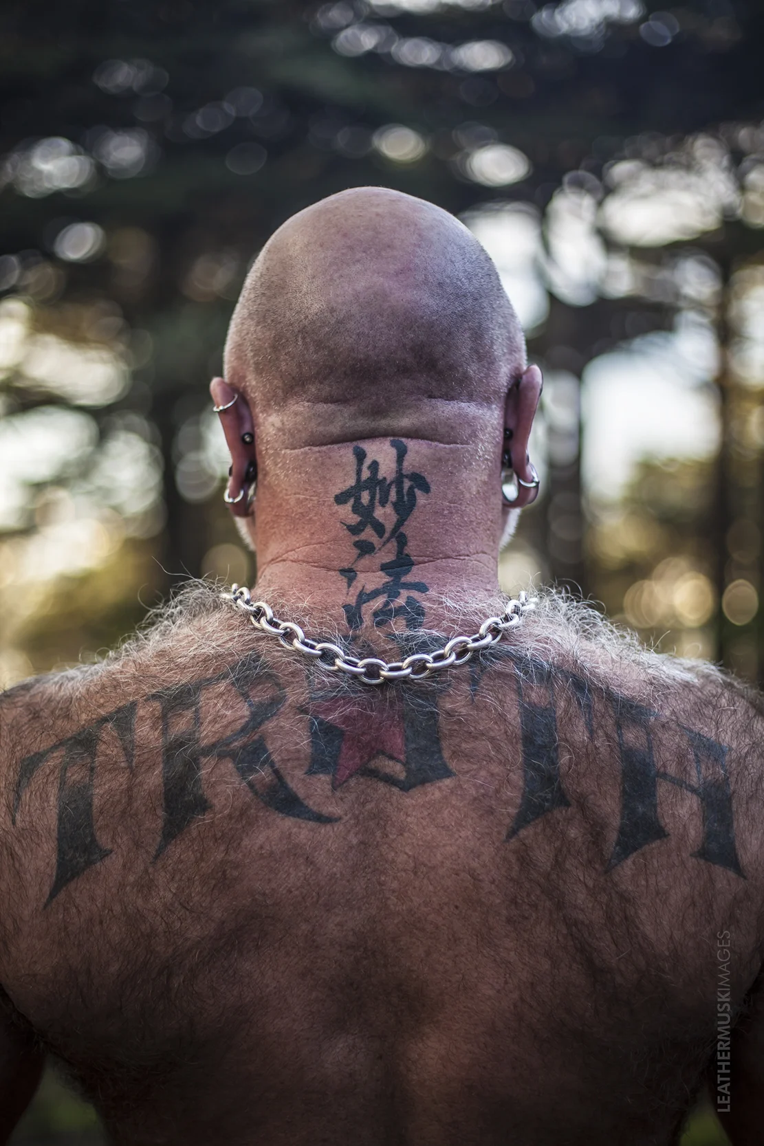 LEATHERMUSK