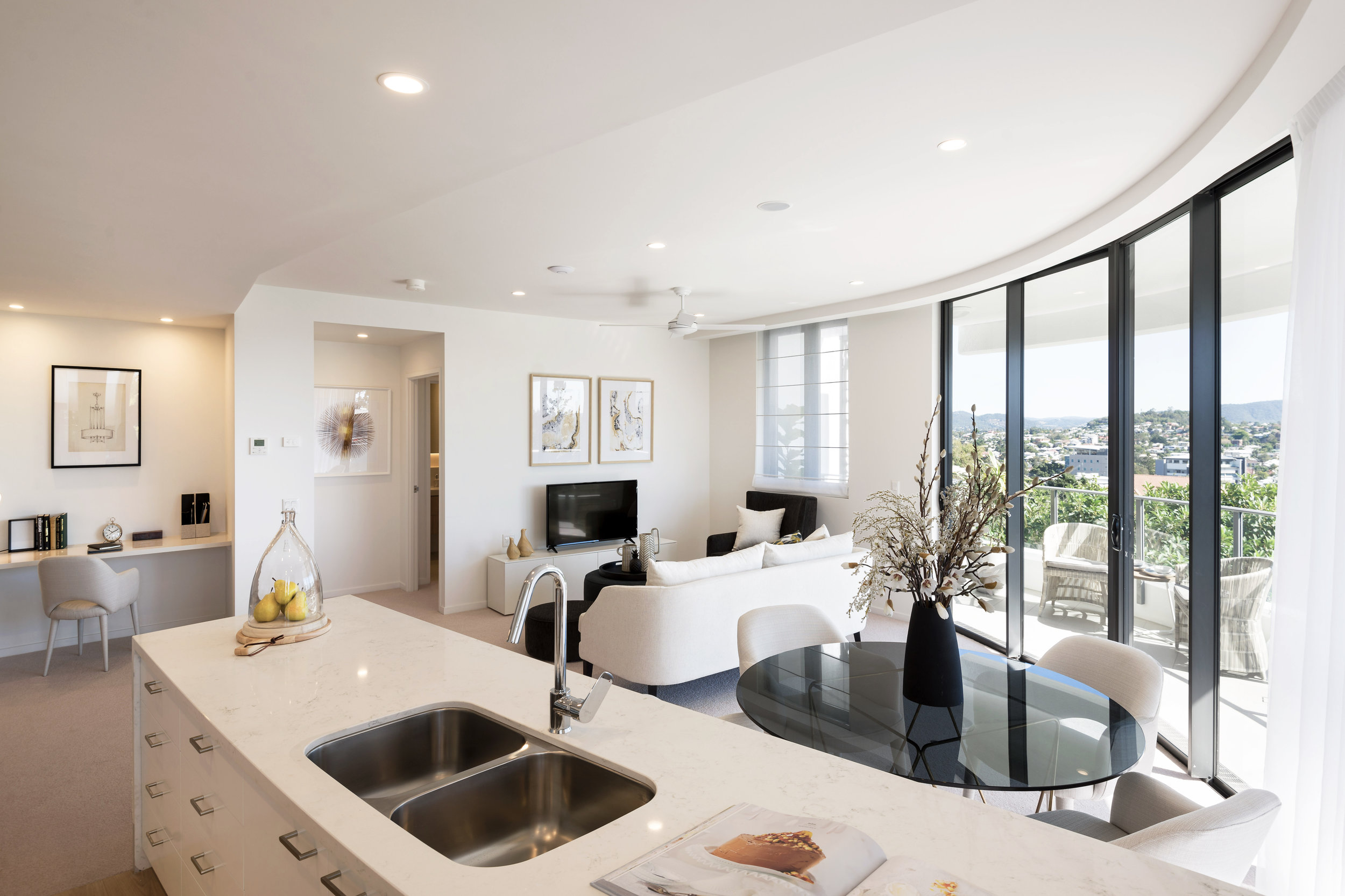 Sellwood Apt 306-07_by Amy.jpg