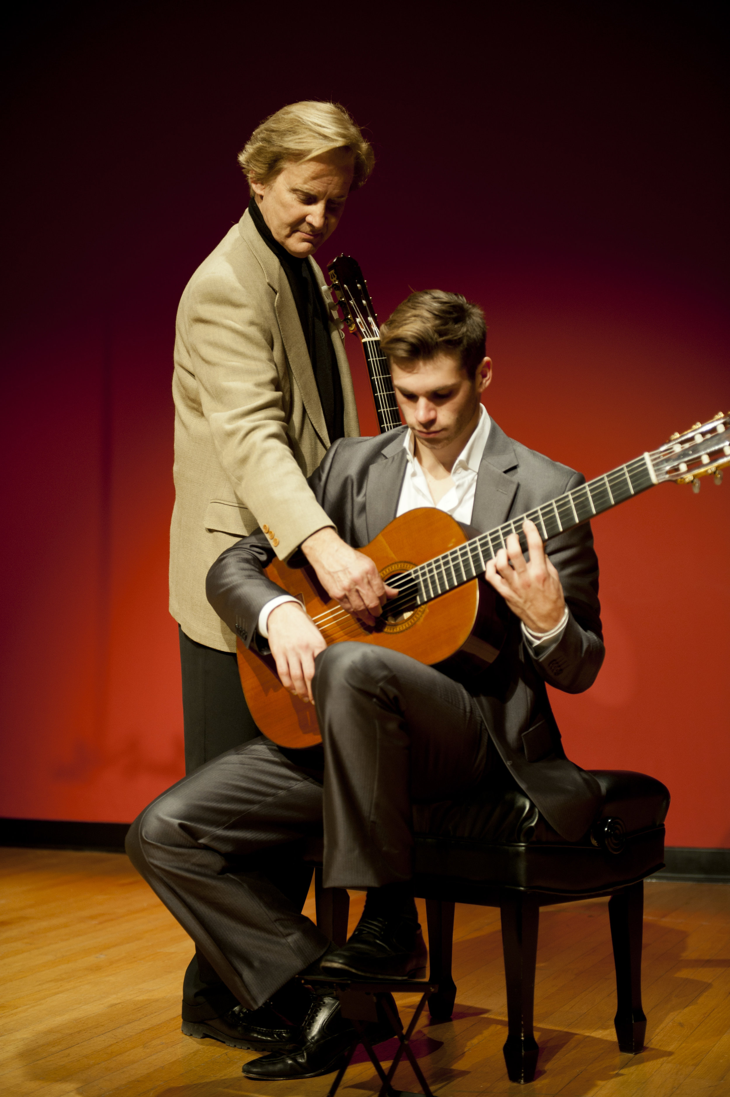 Christopher Parkening with student Kevin Enstrom at Pepperdine University. Photo by: Ken Hall