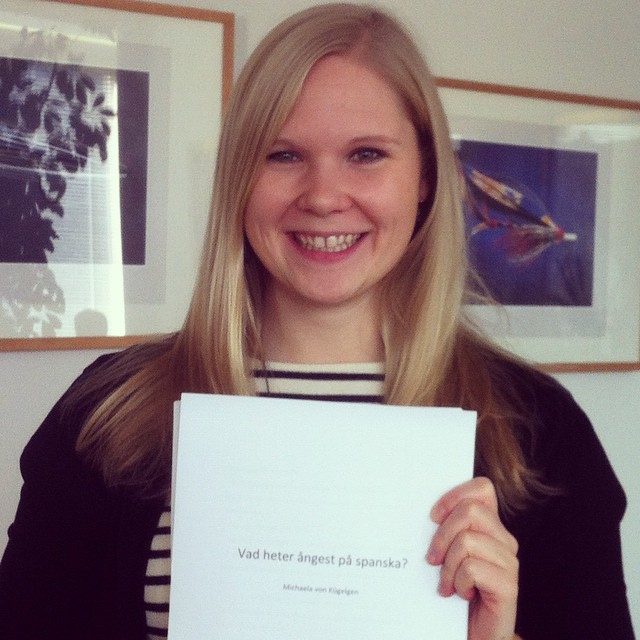 Löjligt stolt i oktober 2014 när jag skulle skicka in mitt manus.