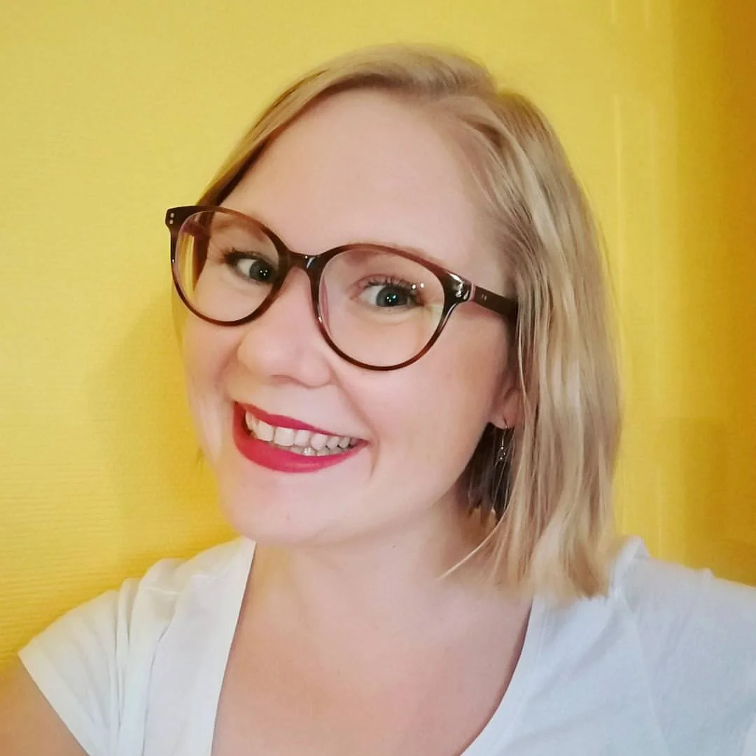 2017 fick jag glasögon! Har haft glasögon när jag var 6 år och nu igen 25 år senare.