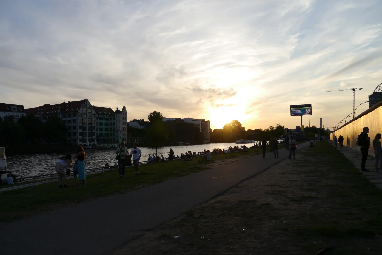 eastsidegallery.jpg