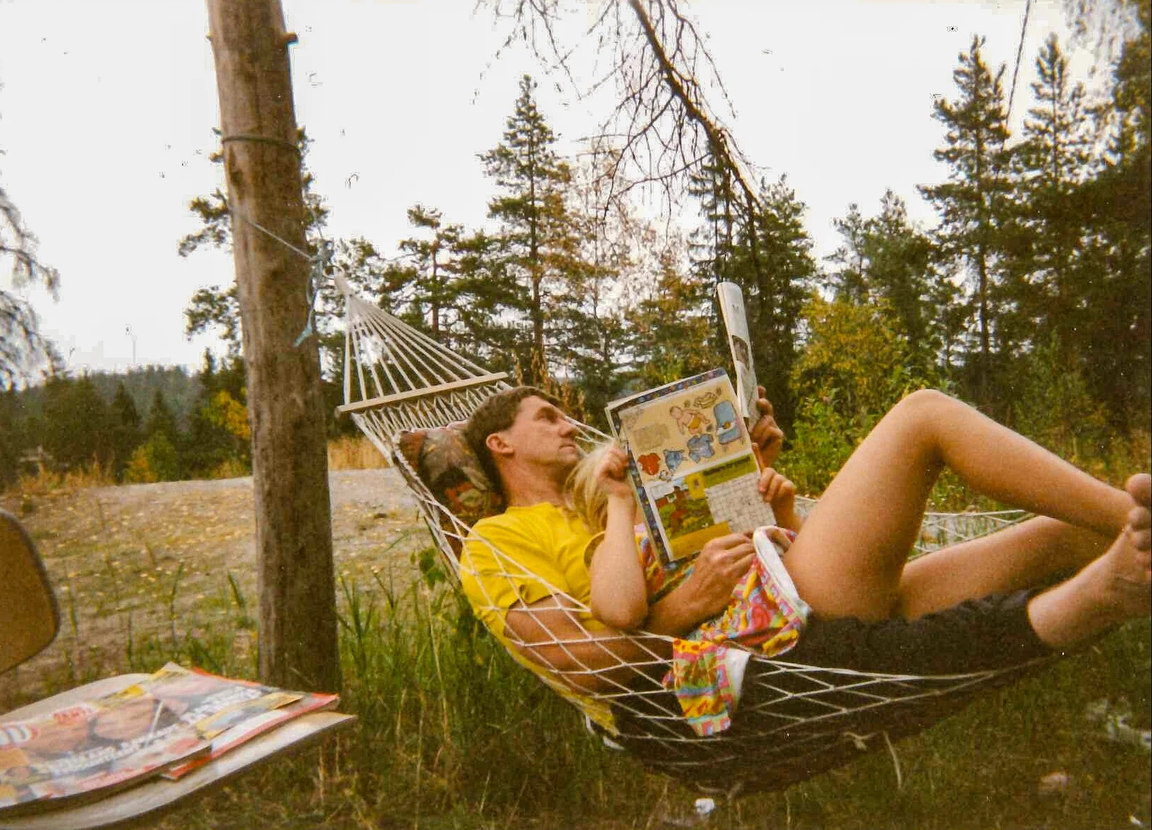 Pappa och jag i en hängmatta på lande.