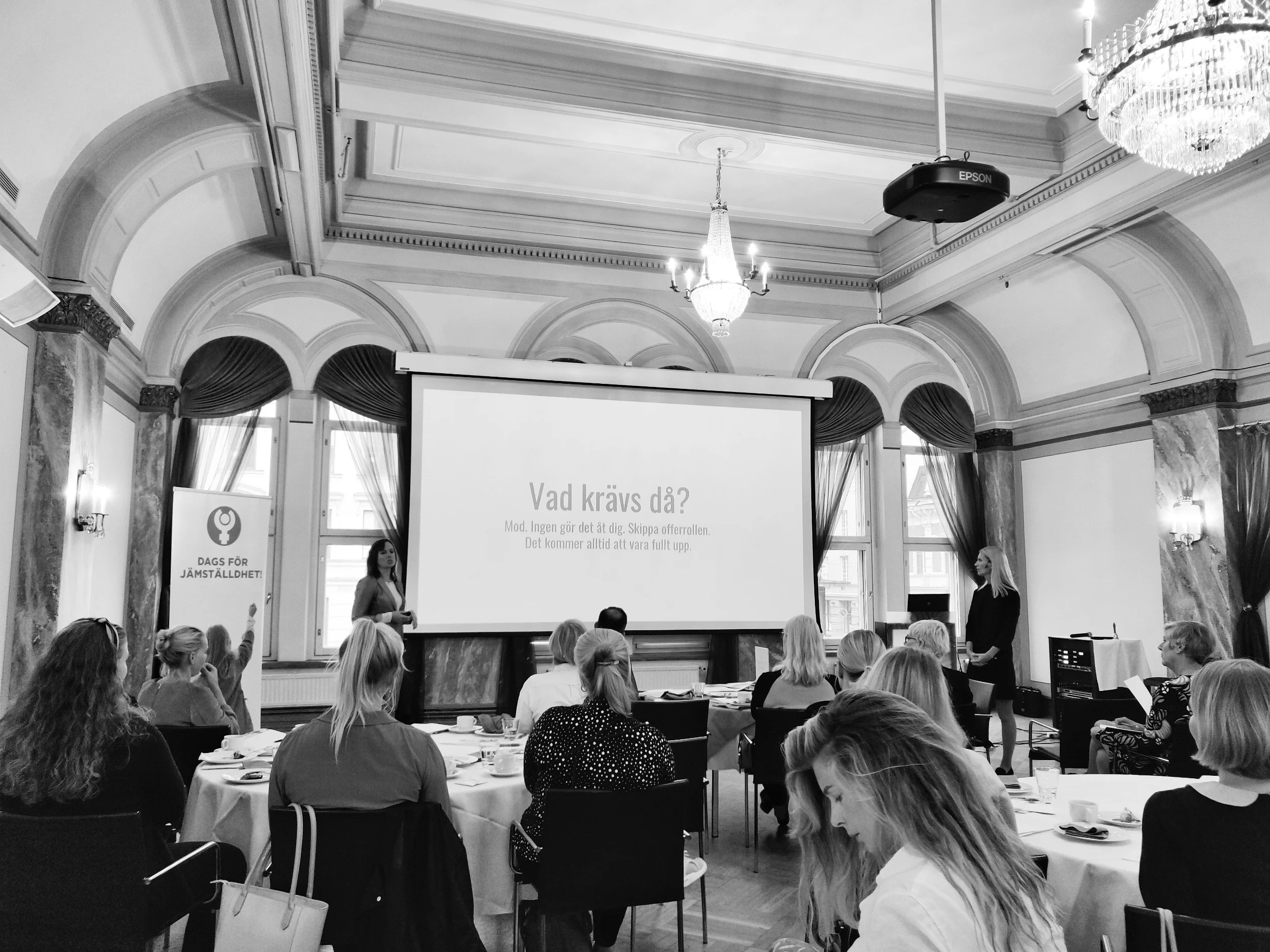 Vad krävs då för att starta eget? Enligt Anna Bertills och Linn Jung behövs följande: Mod. Ingen gör det åt dig. Skippa offerrollen. Det kommer alltid att vara fullt upp.