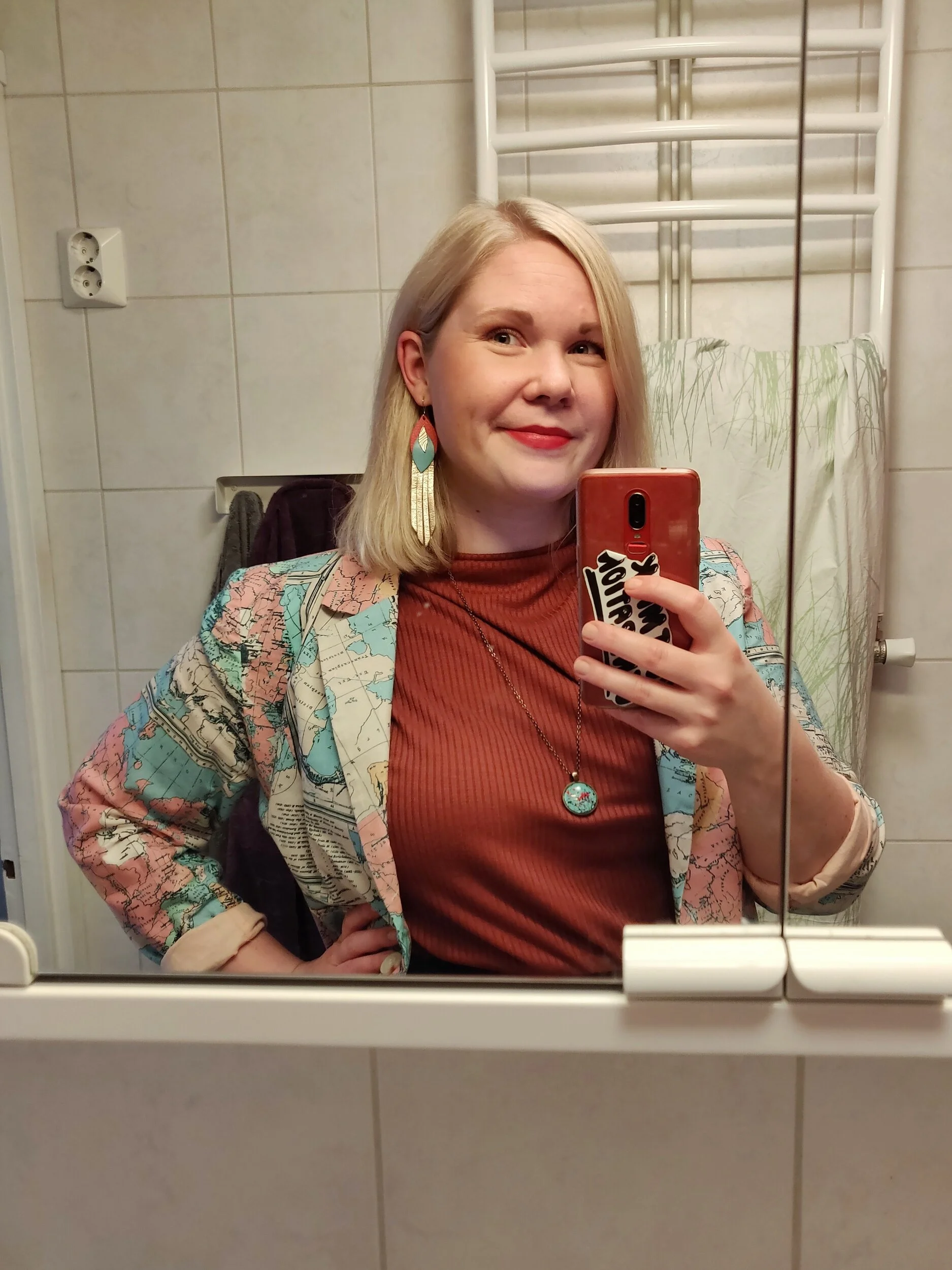 Kartkavajen jag använder alldeles för sällan fick hänga med till bokmässan.