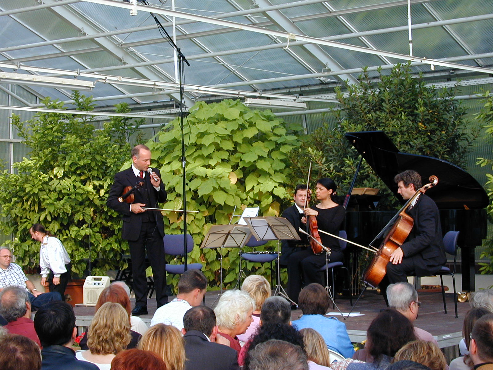 The Akanthus Ensemble at the Botanical Garden Berlin with an all-Russian program and guest artists