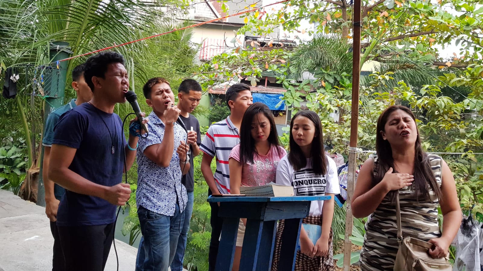 v.l.n.r. Rodel, Ronel, Ivan, Jeffry, Elsie, Luci, Arlyn