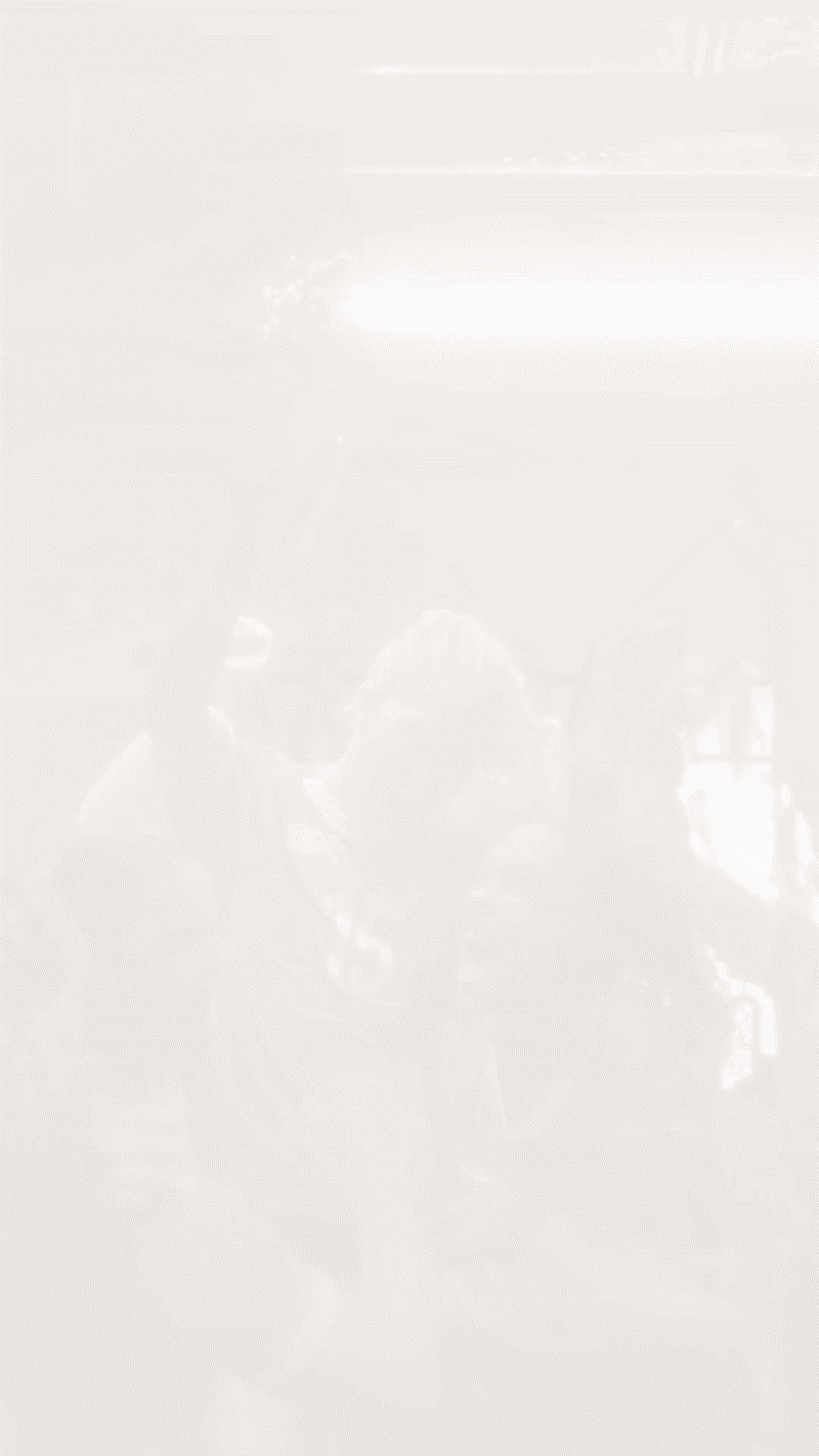 UBS_TalentElite_2_Fussball_12s_1080x1920_DE-ezgif.com-optimize.gif