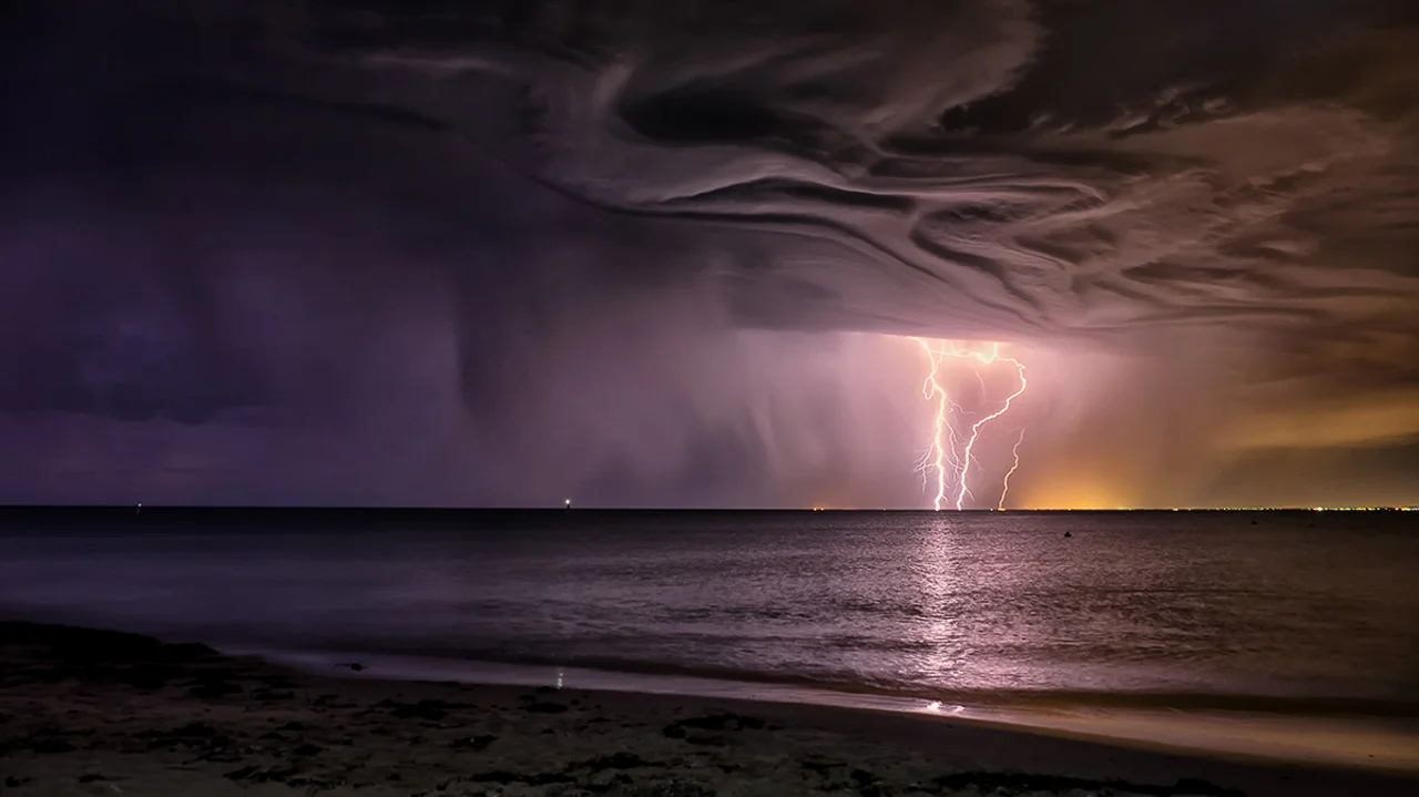 Lightning Storm Mandurah