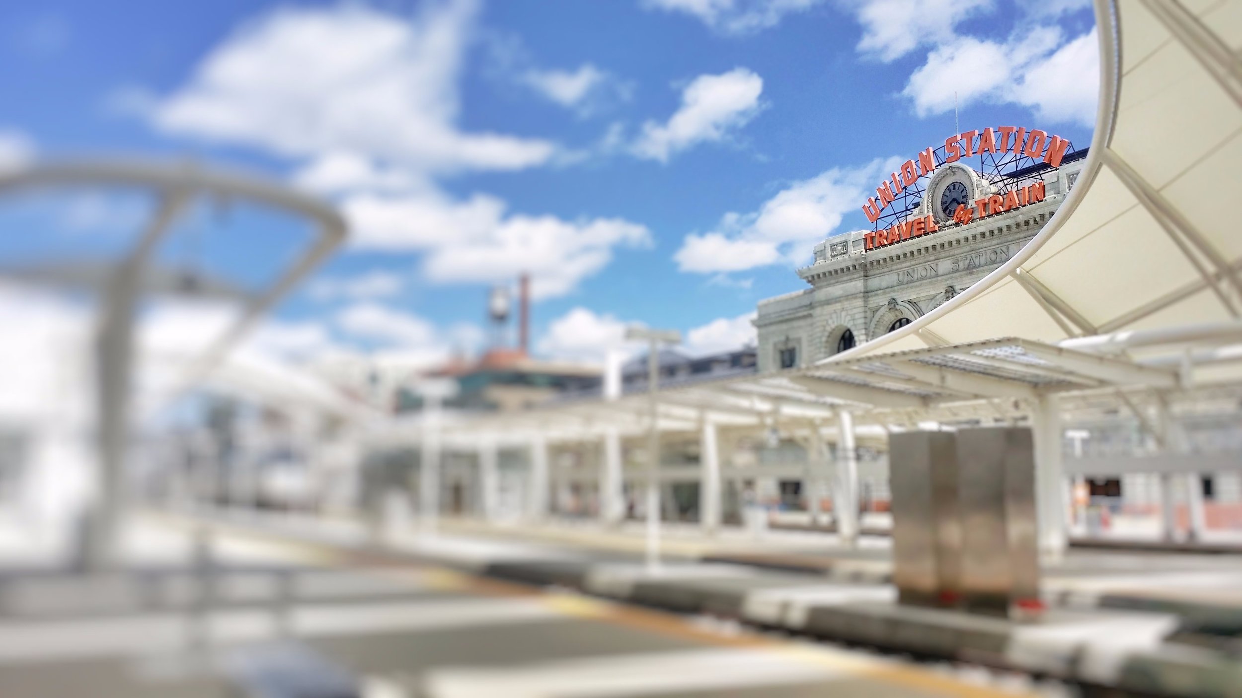 Denver_Union_Station_Train_Hall.jpg